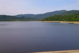 Một thầy giáo chết đuối khi câu cá trên hồ thủy lợi