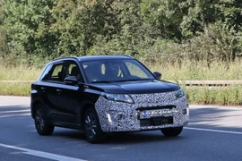 Những hình ảnh đầu tiên của Suzuki Vitara bản nâng cấp