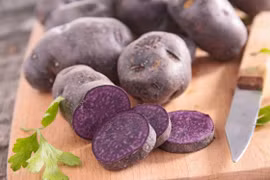 Giảm nguy cơ ung thư đại tràng nhờ ăn khoai lang tím