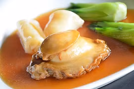 15 triệu đồng/kg :Bào ngư có gì hấp dẫn mà ai cũng muốn thử