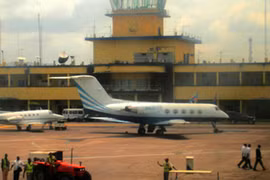 Rơi máy bay quân sự ở Congo, không còn người sống sót