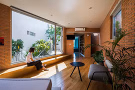 Ngôi nhà xanh dành cho gia đình 3 thế hệ tại Sài Gòn