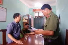 Quảng Bình: Tung tin thất thiệt trên Facecbook, 2 người đàn ông bị xử phạt 12,5 triệu đồng