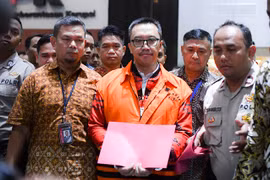 Cựu Bộ trưởng Thể thao Indonesia nhận án tù vì "ăn" tiền của VĐV