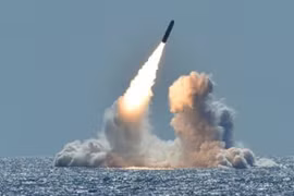 Mỹ muốn thử hạt nhân để khẳng định uy thế trước Nga, Trung Quốc