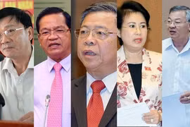 NÓI THẲNG: Cán bộ nhúng chàm, xin thôi chức, ai phục!