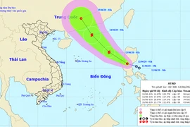 Áp thấp nhiệt đới đi vào Biển Đông có khả năng mạnh lên thành bão