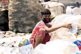 Trẻ em - nạn nhân thầm lặng trong thị trường lao động