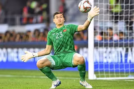 Đặng Văn Lâm được tôn vinh, báo Trung Quốc nói điều khó tin