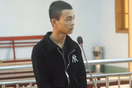 "Nghịch tử" trộm tiền của cha mẹ lãnh án