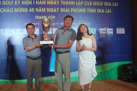 150 vận động viên tham gia Giải Golf tranh Cúp Lamant Café