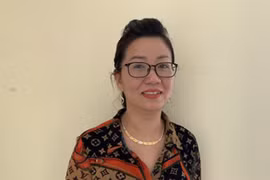 Bà trùm U40 qua 2 đời chồng và chiêu thức tuyển đàn em qua mặt dư luận