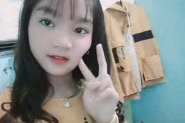 Bé gái 13 tuổi mất tích với lời kêu cứu qua điện thoại