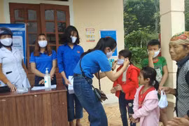 Buôn làng miền núi xưa phòng dịch ra sao?