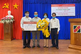 Bàn giao tài khoản thanh toán phục vụ phòng-chống dịch Covid-19