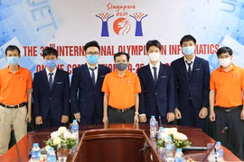 Việt Nam đoạt 4 huy chương bạc Olympic Tin học quốc tế 2021