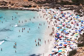 Du lịch toàn cầu sẽ không thể phục hồi hoàn toàn trước 2023