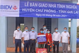 BIDV tại Gia Lai trao tặng 3 căn nhà tình nghĩa