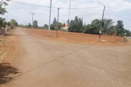 Phân lô bán nền tại xã A Dơk: Đề nghị xử lý hàng loạt cán bộ liên quan