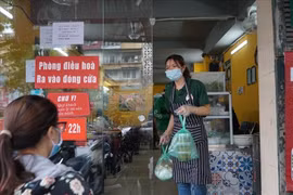 Từ 0h ngày 22.6, hàng ăn trong nhà, cafe, cắt tóc của Hà Nội được mở cửa