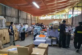 Triệu tập hàng chục đối tượng liên quan đến đường dây làm giả 3 triệu cuốn sách