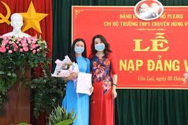 Quan tâm phát triển đảng viên trong học sinh