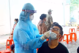 Tối 14/6 ghi nhận 80 ca mắc mới COVID-19, TP.HCM có 26 ca