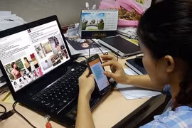 Bùng phát tin nhắn lừa đảo bán hàng hiệu