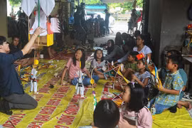 Lan tỏa văn hóa truyền thống từ du lịch "Về làng"