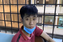 Nam thanh niên đặt camera ở khách sạn để quay lén, tống tiền các cặp tình nhân