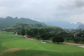 Bãi bỏ 2 thủ tục liên quan đến đầu tư sân golf