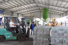 Khuyến khích sử dụng tro, xỉ làm vật liệu xây dựng