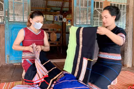 H'Uyên Niê: Rời sân khấu làm người con của làng