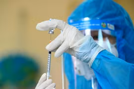 Bộ Y tế: Dự kiến tiêm vắc xin Covid-19 cho trẻ em trong tháng 10.2021