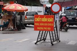 Hãy cho phép người tiêm vaccine tự do đi lại bằng xe cá nhân