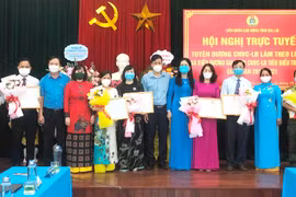 Gia Lai: Tuyên dương 46 đoàn viên và gia đình đoàn viên, công nhân viên chức-lao động tiêu biểu