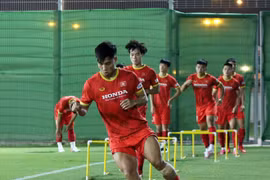 Nguyễn Phong Hồng Duy: "Chúng tôi đủ sức thắng tuyển Trung Quốc"