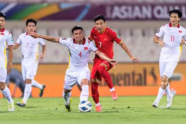 Thầy Park: 'Mọi sai sót của cầu thủ thuộc về HLV, tôi đã thay người quá sớm'