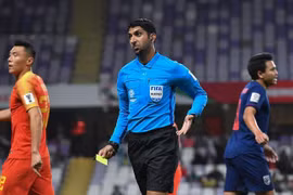 Tuyển Việt Nam và nỗi lo trọng tài