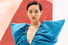 'Cô em Trendy' Khánh Linh làm giám khảo thời trang