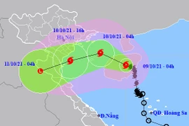 Bão số 7 giật cấp 11 vào vịnh Bắc Bộ, khả năng đổi hướng di chuyển