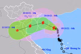 Bão số 7 giật cấp 11 vào vịnh Bắc Bộ, khả năng đổi hướng di chuyển