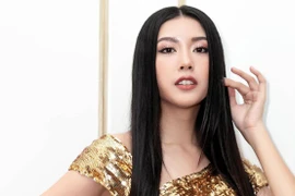 Thúy Vân nói gì về tin đồn bỏ danh hiệu Á hậu 2 Miss Universe Vietnam 2019