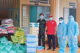 Chư Pưh hỗ trợ trên 50.000 suất ăn cho người về từ vùng dịch và ở khu cách ly