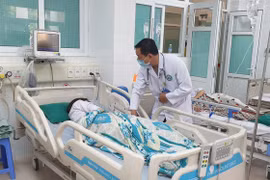 Lộ rõ "thủ phạm" khiến nhiều học sinh bị ngộ độc, dương tính với ma túy