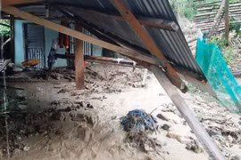 Cảnh báo lũ trên các sông từ Thừa Thiên - Huế đến Khánh Hòa, Tây Nguyên