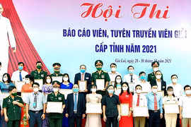 Thí sinh Ngô Quốc Hưng đạt giải nhất hội thi báo cáo viên, tuyên truyền viên giỏi cấp tỉnh