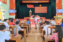 Hội đồng nhân dân huyện Đak Pơ và Kông Chro họp chuyên đề