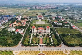 Giá đất nhiều nơi lại lên "cơn sốt"