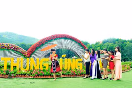 Khám phá vườn địa đàng dưới chân non thiêng Yên Tử